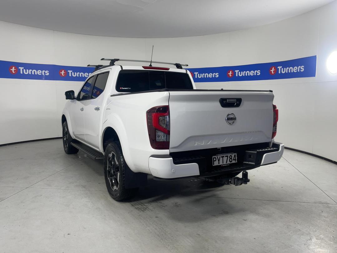 Photo '5' of Nissan Navara
