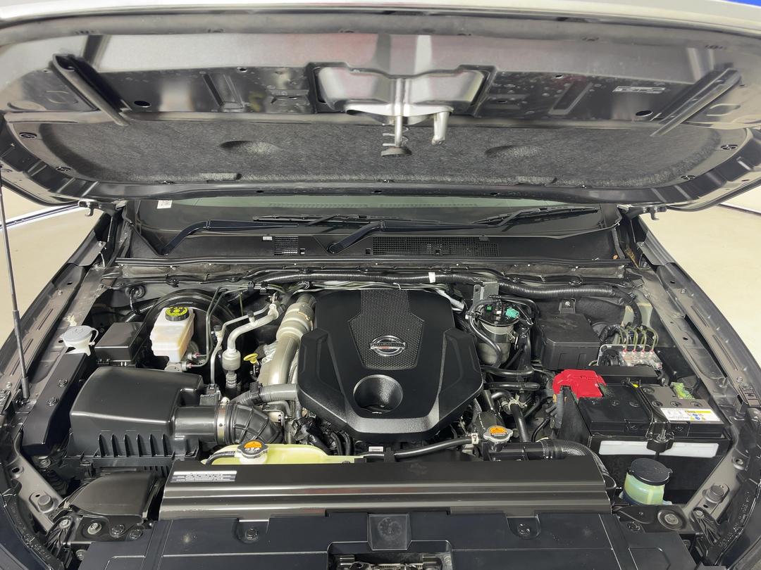 Photo '13' of Nissan Navara