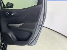 Photo '19' of Nissan Navara