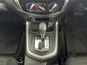 Photo '18' of Nissan Navara