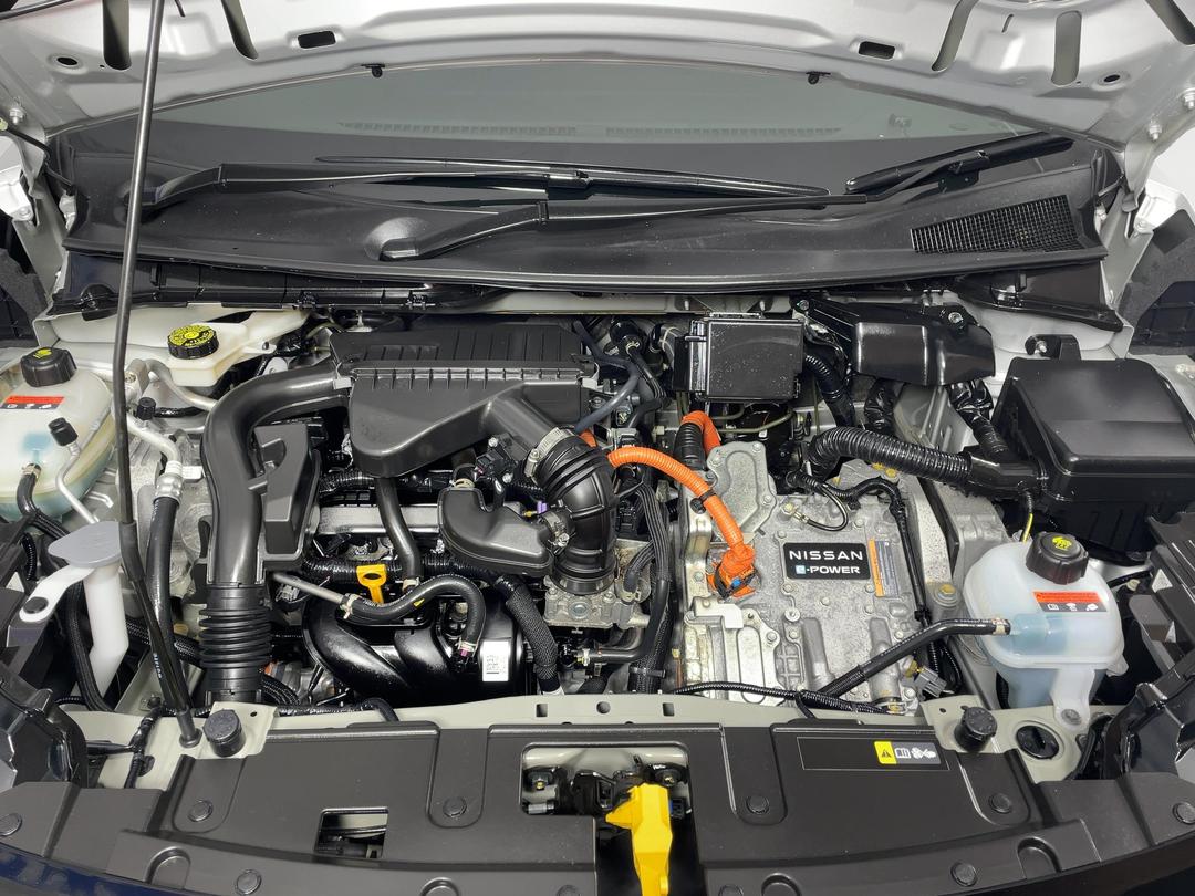 Photo '13' of Nissan Note