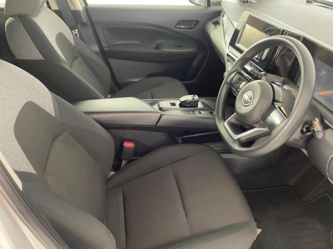 Photo '16' of Nissan Note