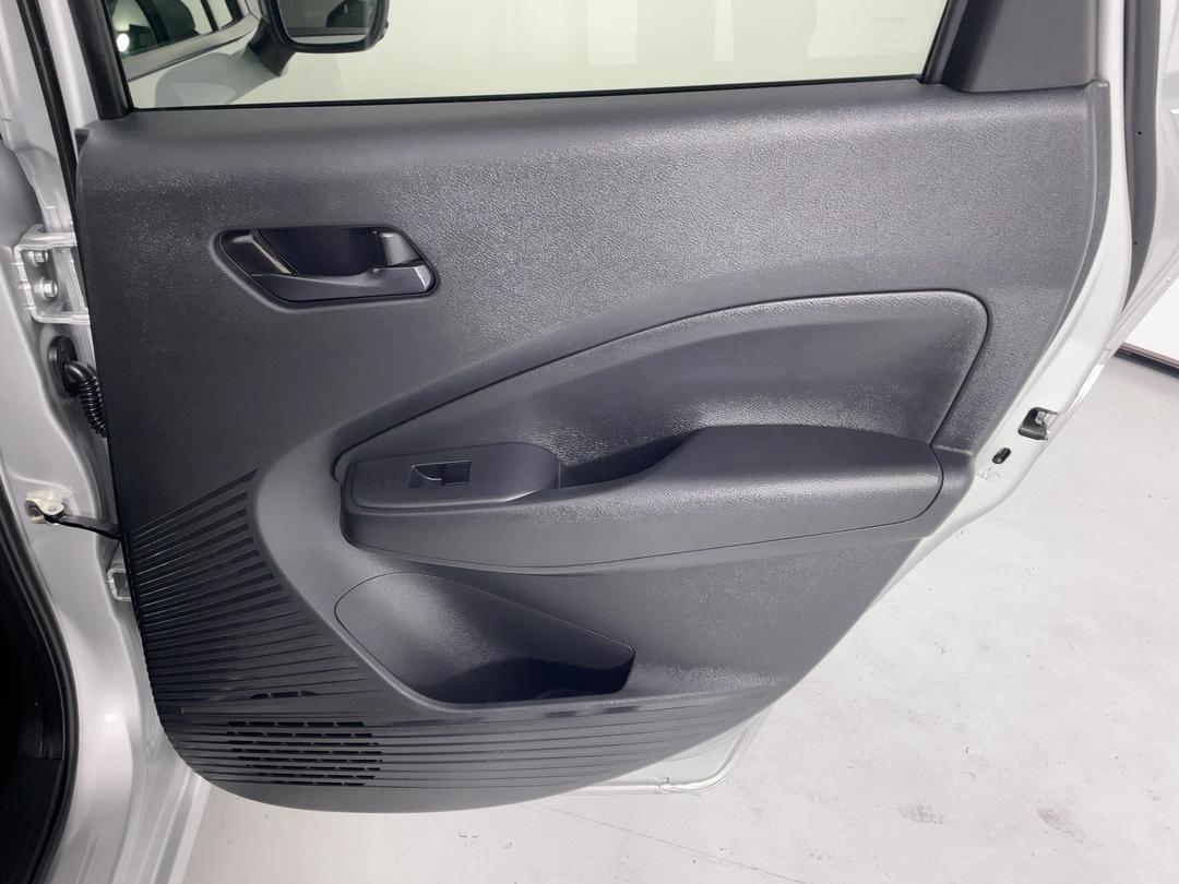 Photo '19' of Nissan Note