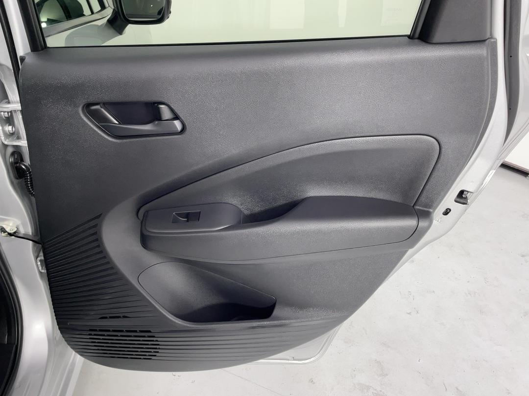 Photo '19' of Nissan Note