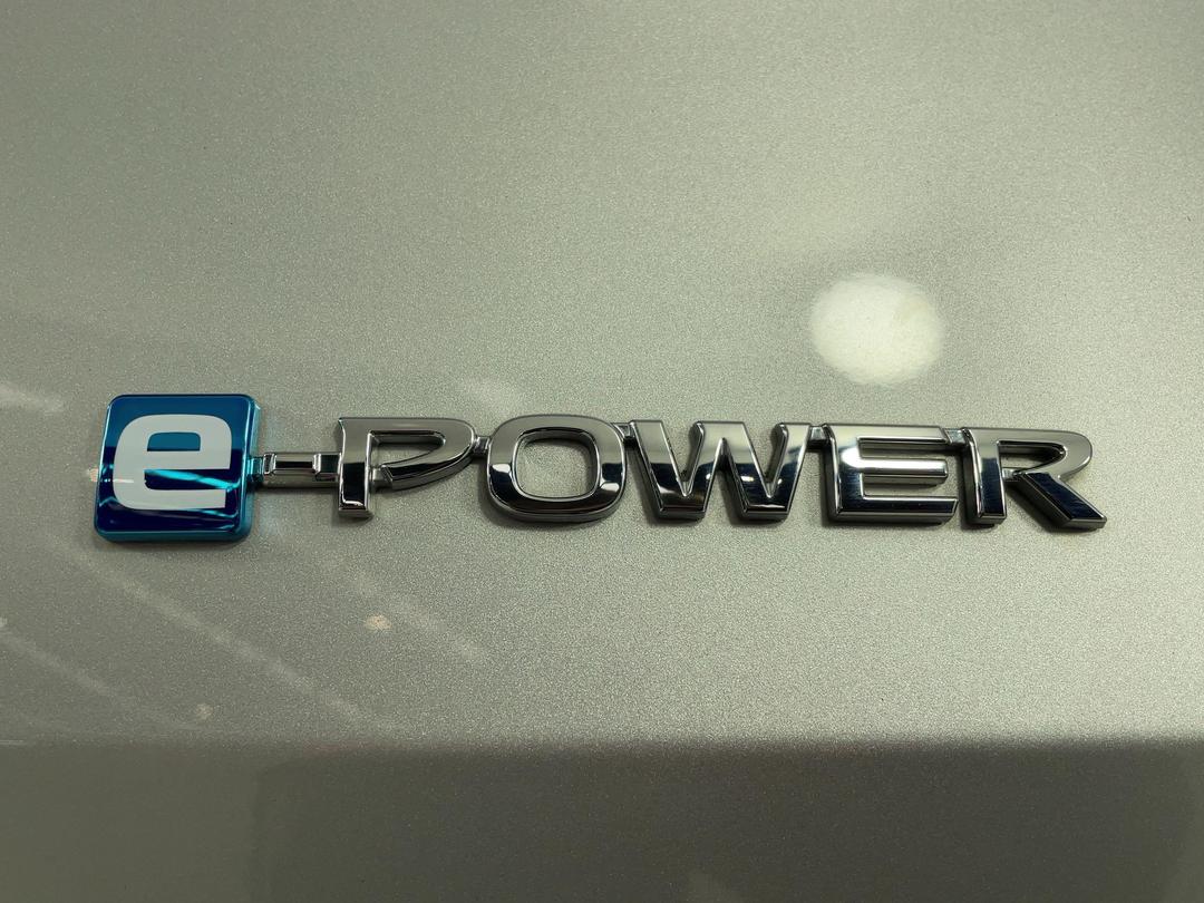 Photo '27' of Nissan Note