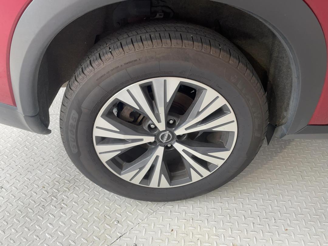 Photo '12' of Nissan X-Trail