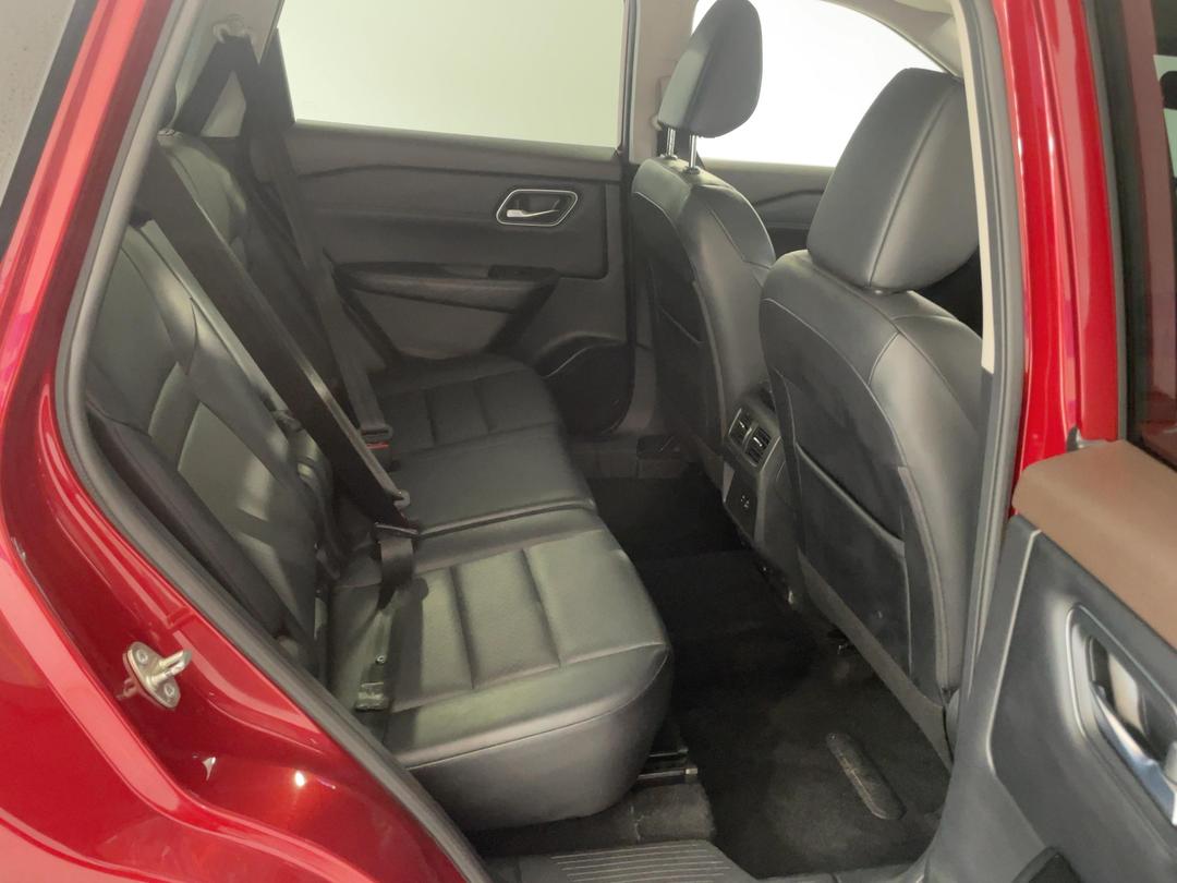 Photo '20' of Nissan X-Trail