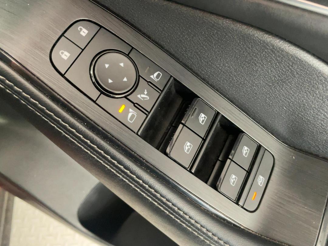 Photo '23' of Nissan X-Trail