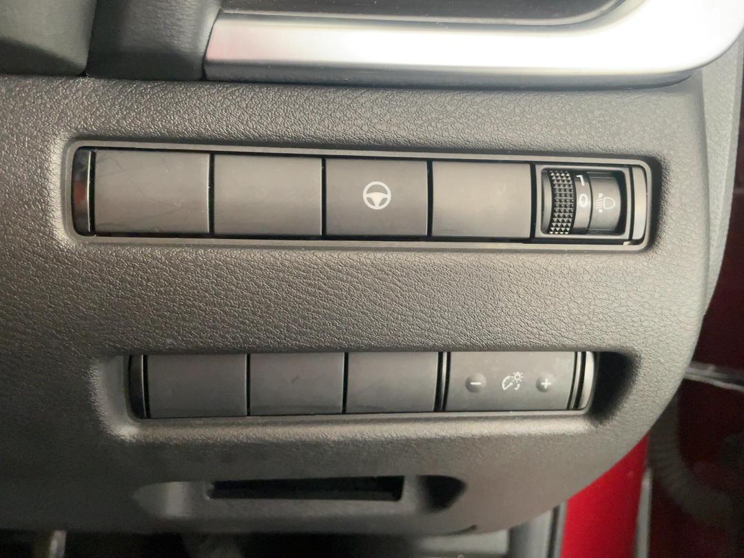Photo '24' of Nissan X-Trail