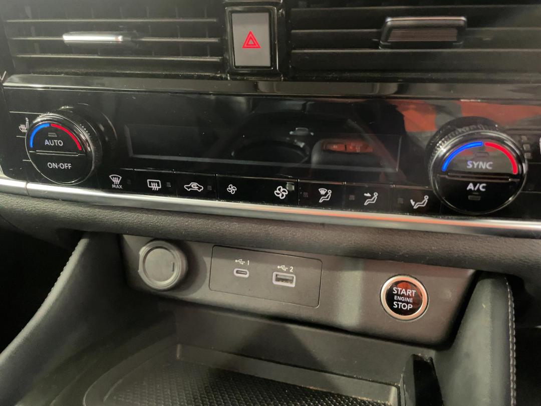 Photo '30' of Nissan X-Trail