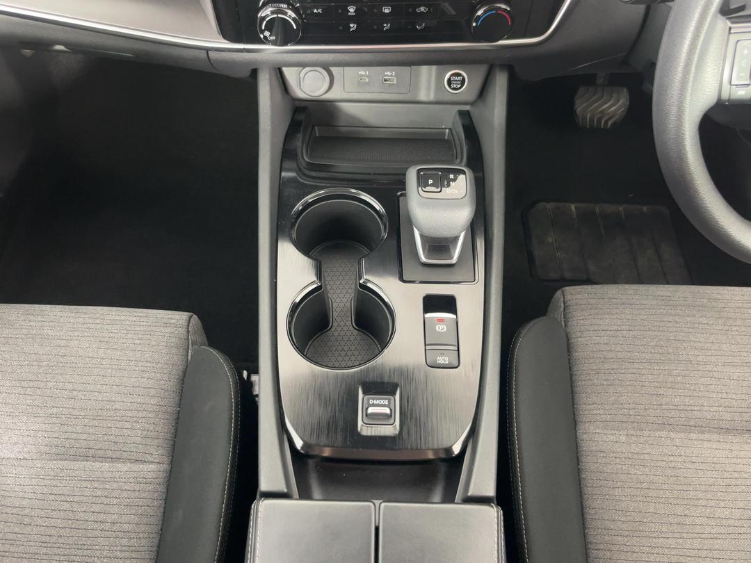 Photo '18' of Nissan X-Trail