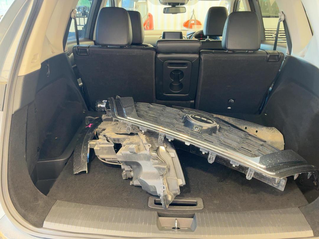 Photo '7' of Nissan X-Trail ST-L Photo '7' of Nissan X-Trail ST-L