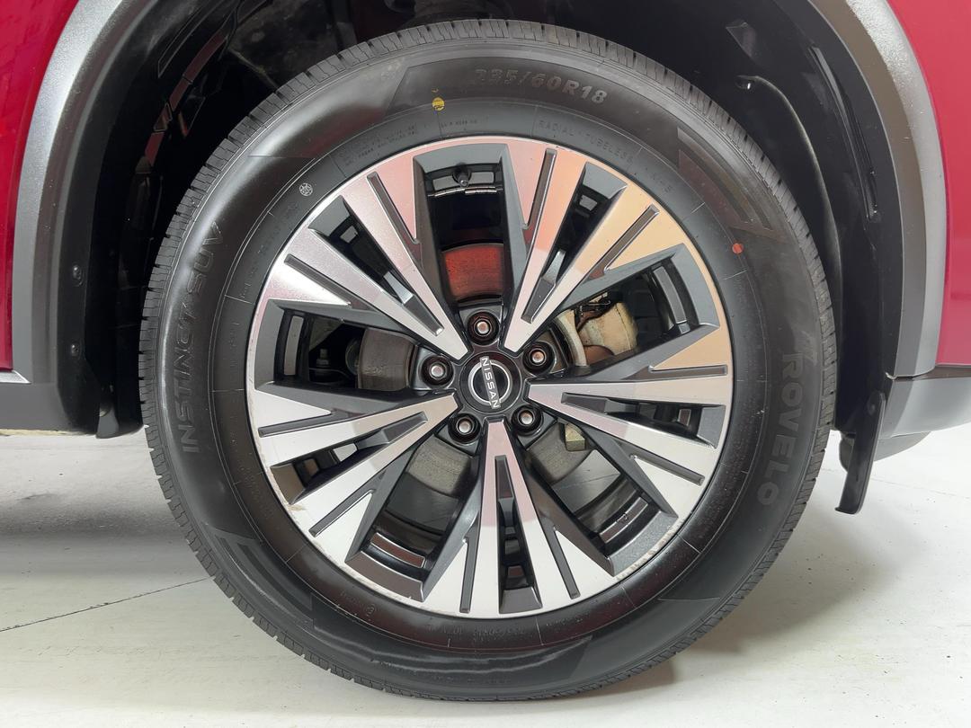 Photo '9' of Nissan X-Trail
