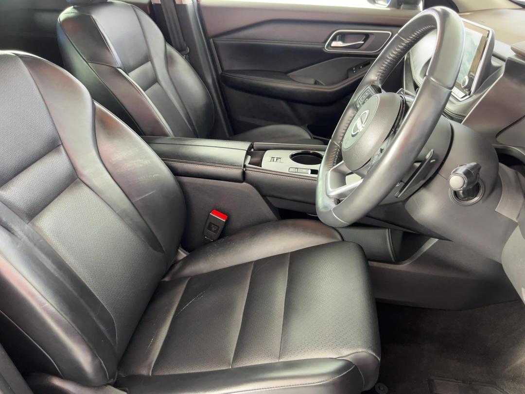 Photo '16' of Nissan X-Trail