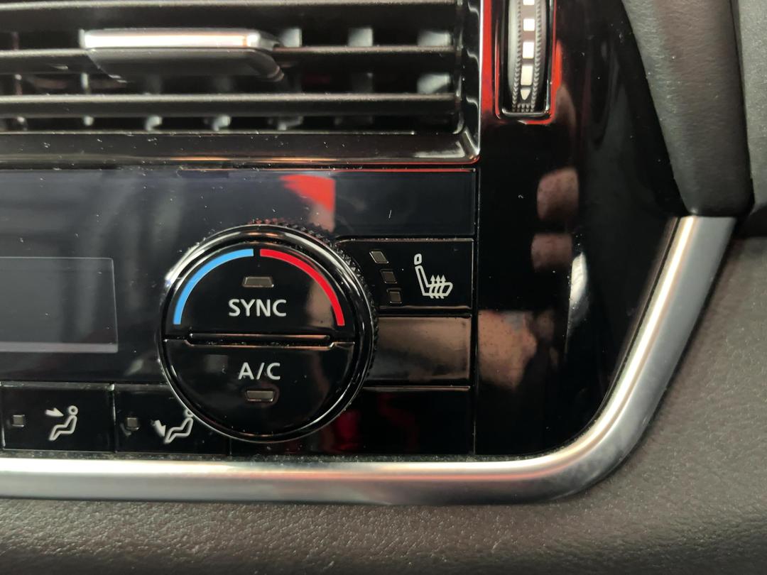 Photo '30' of Nissan X-Trail