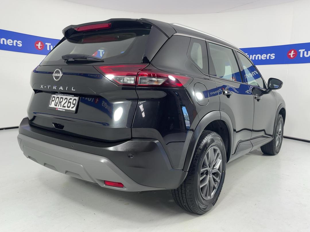 Photo '7' of Nissan X-Trail