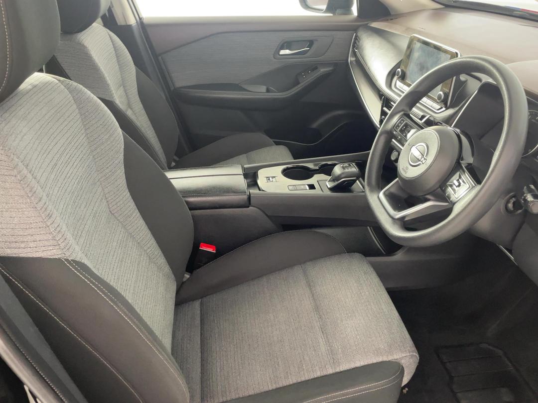 Photo '16' of Nissan X-Trail