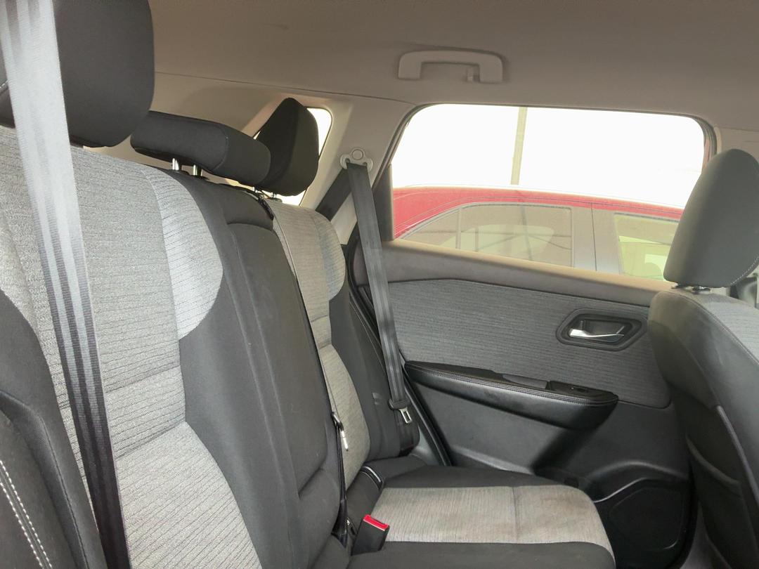 Photo '14' of Nissan X-Trail ST Photo '14' of Nissan X-Trail ST