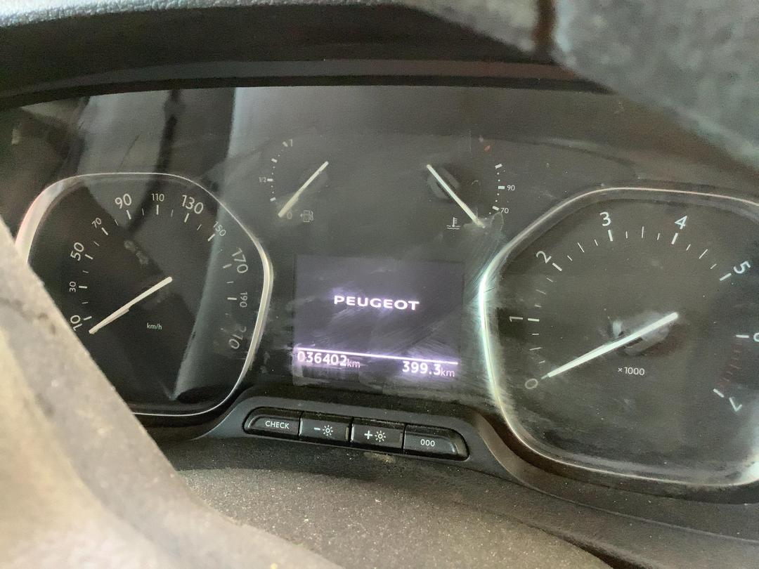 Photo '16' of Peugeot Expert LWB