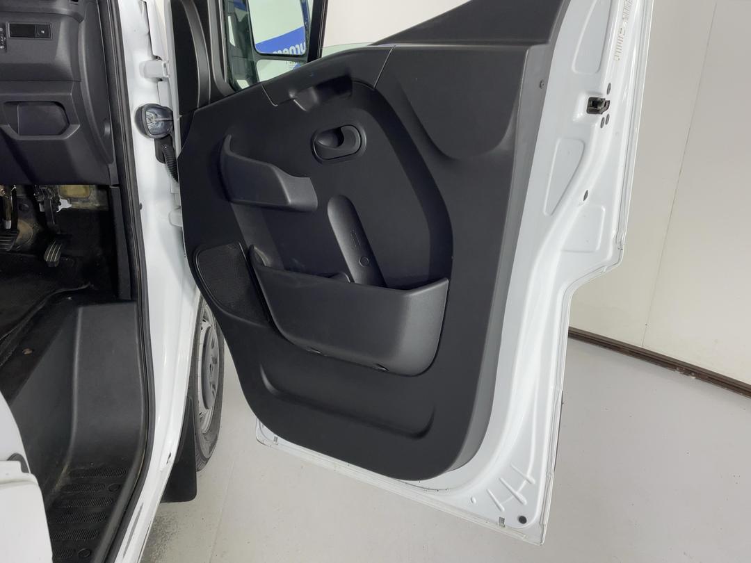 Photo '15' of Renault Master