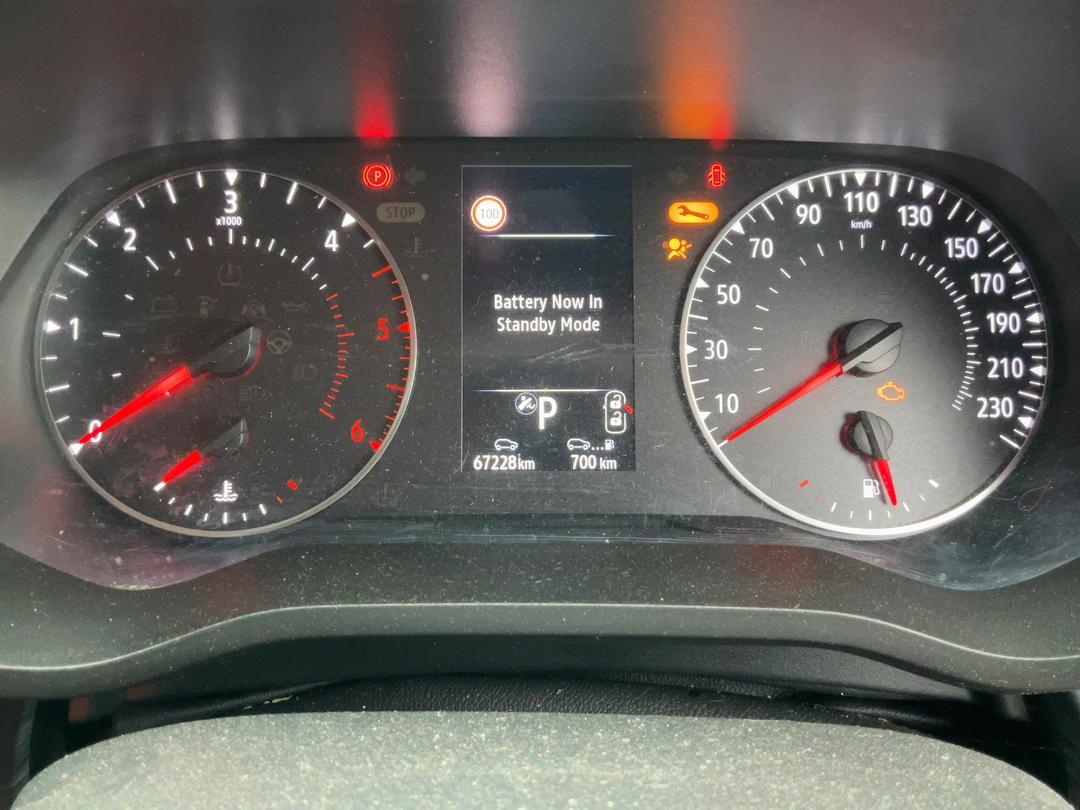 Photo '10' of Renault Trafic MWB Auto Photo '10' of Renault Trafic MWB Auto