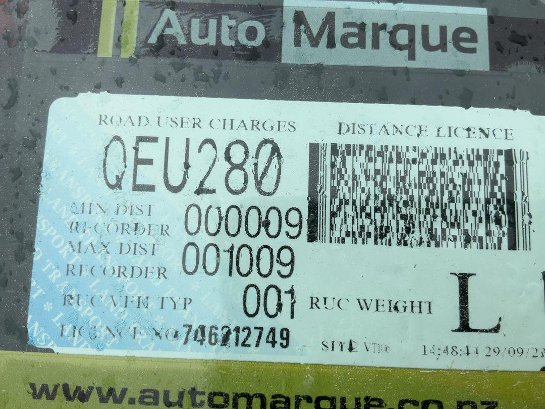 Photo '16' of Renault Trafic MWB Auto Photo '16' of Renault Trafic MWB Auto