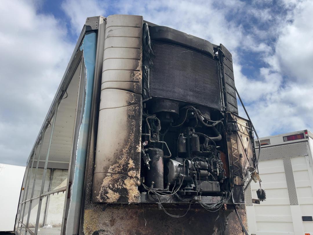 Photo '10' of Roadmaster FG 5A-11.94 Curtain/Chiller Full