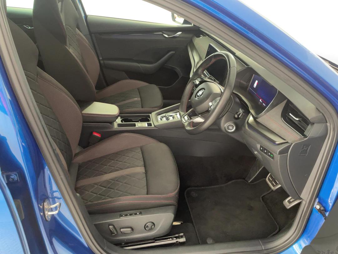 Photo '16' of Skoda Octavia