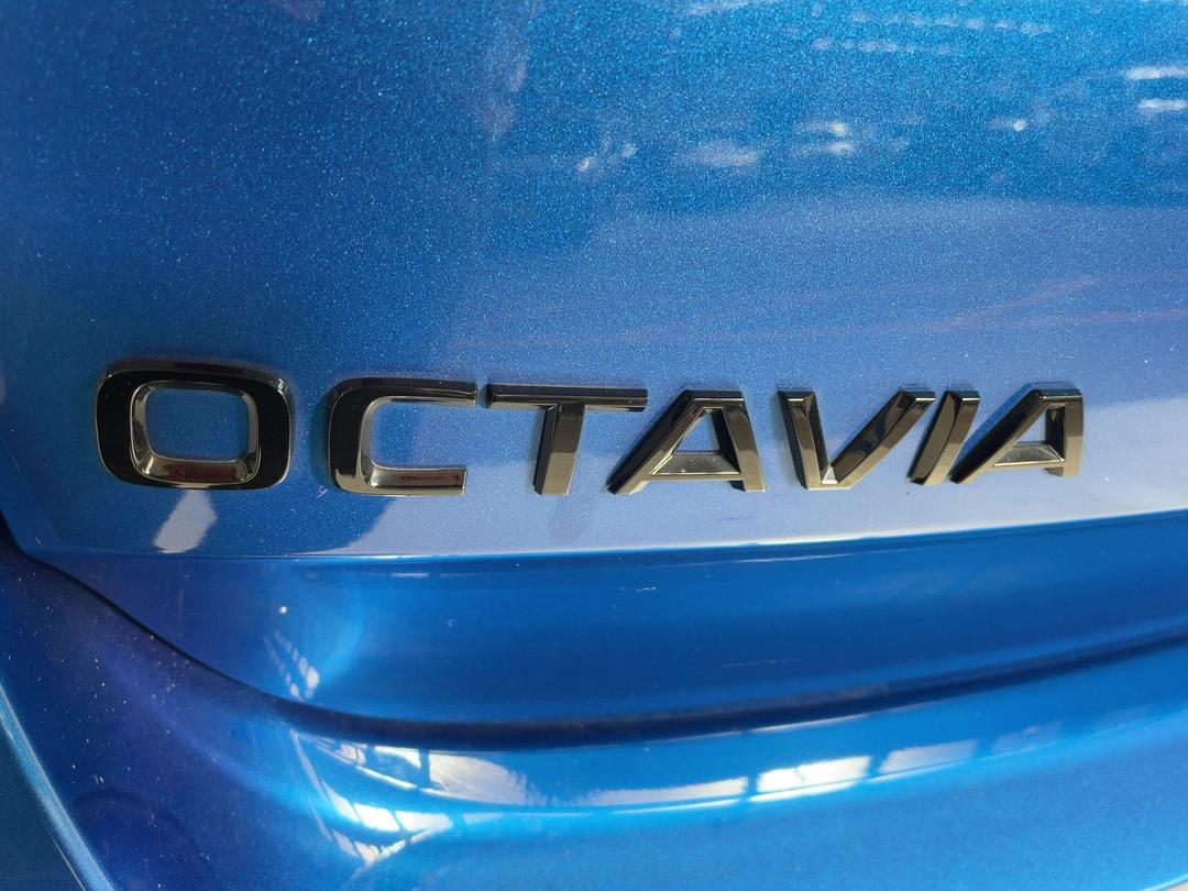 Photo '36' of Skoda Octavia