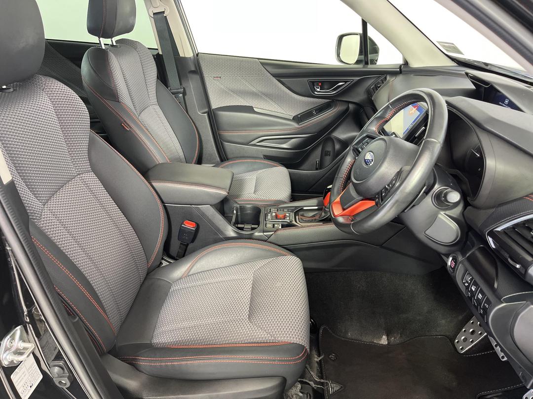 Photo '16' of Subaru Forester