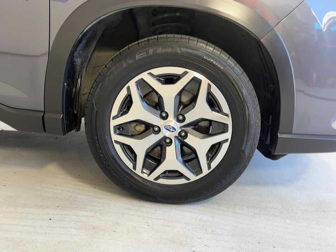 Photo '9' of Subaru Forester