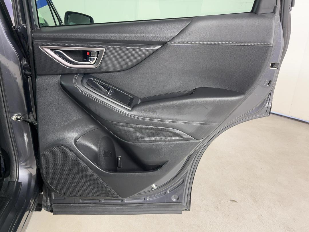 Photo '19' of Subaru Forester