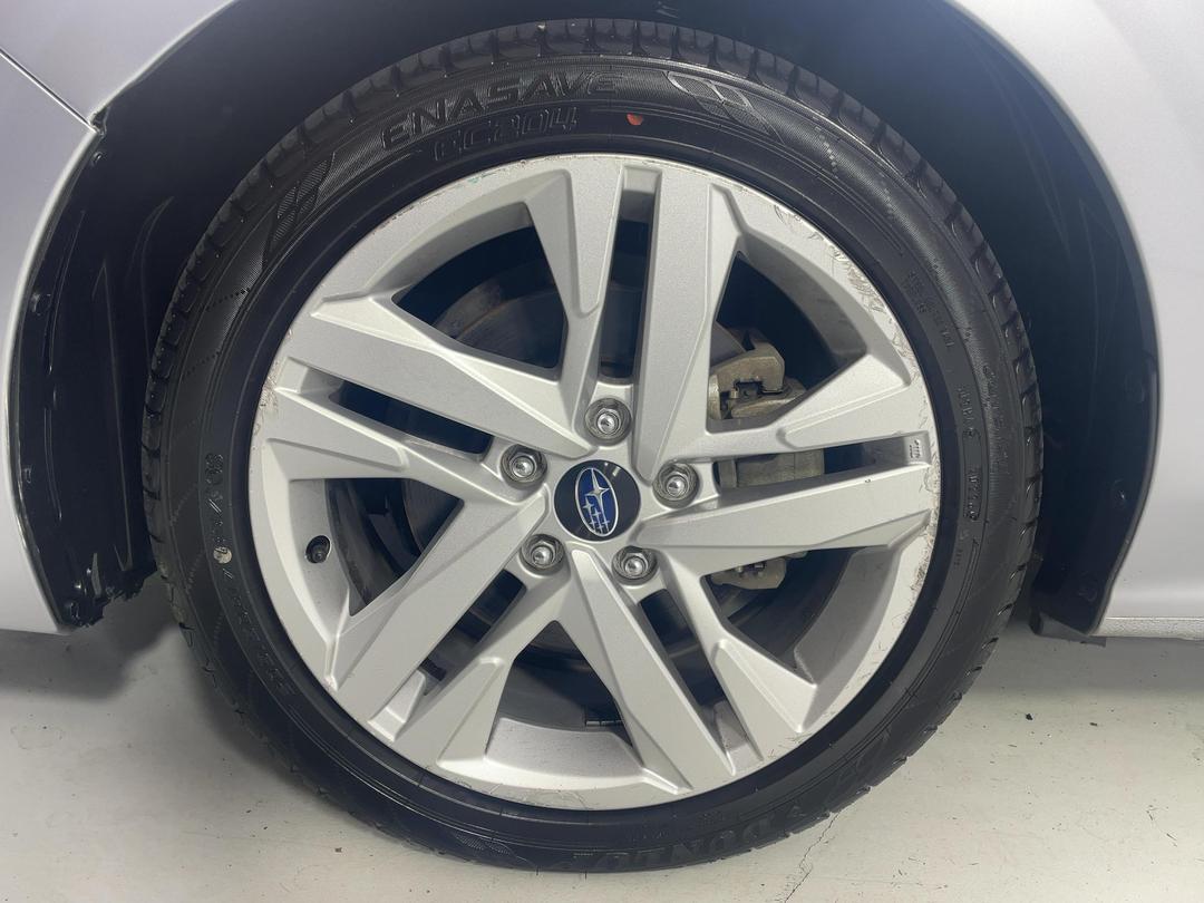 Photo '10' of Subaru Impreza