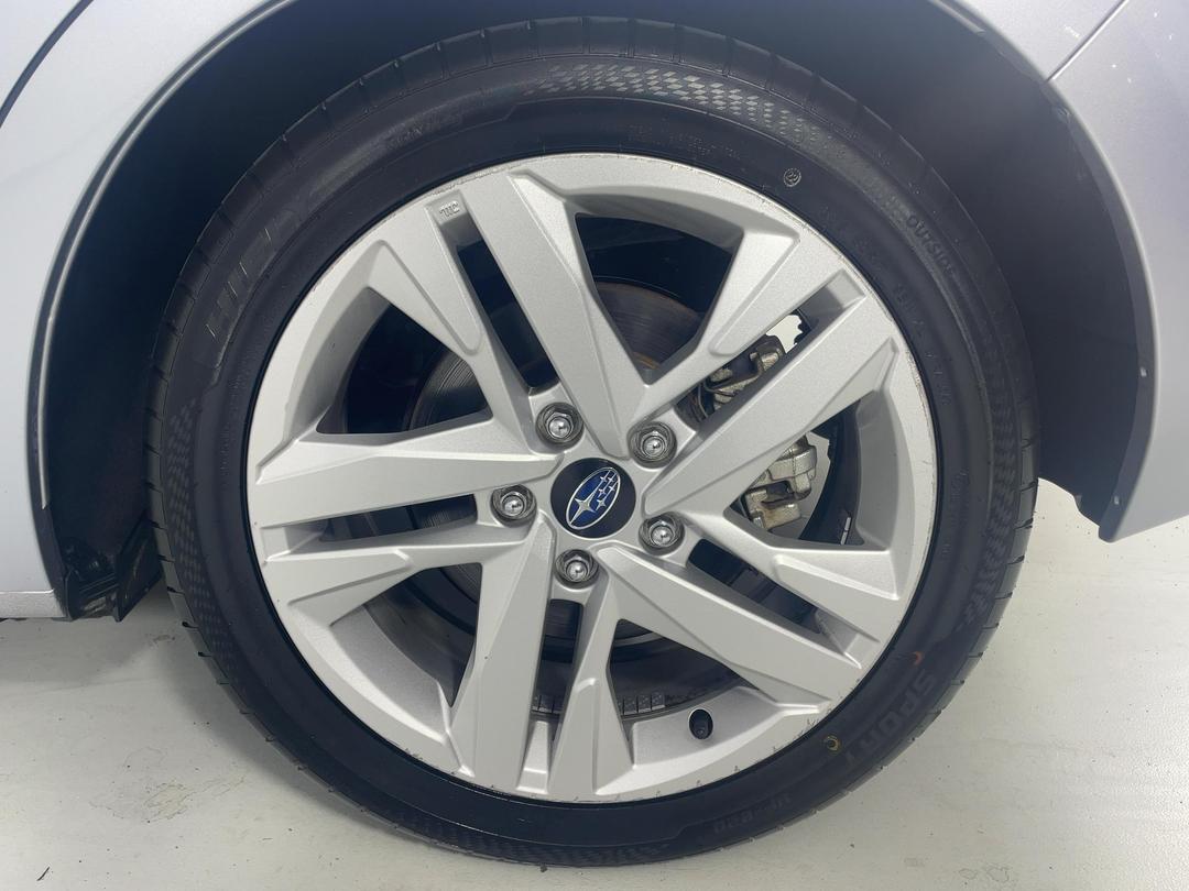 Photo '11' of Subaru Impreza