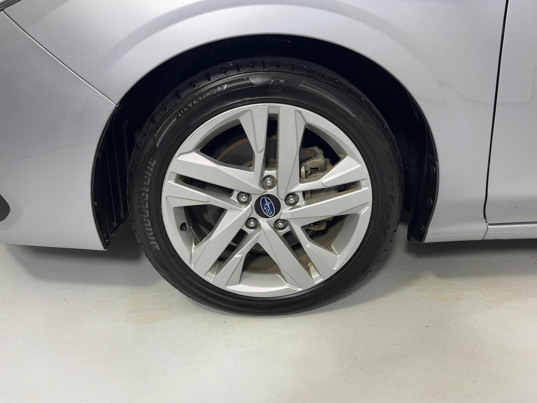 Photo '10' of Subaru Impreza