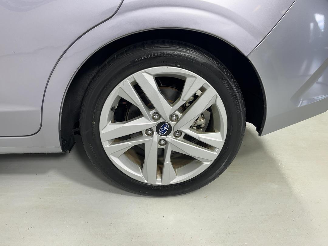 Photo '11' of Subaru Impreza