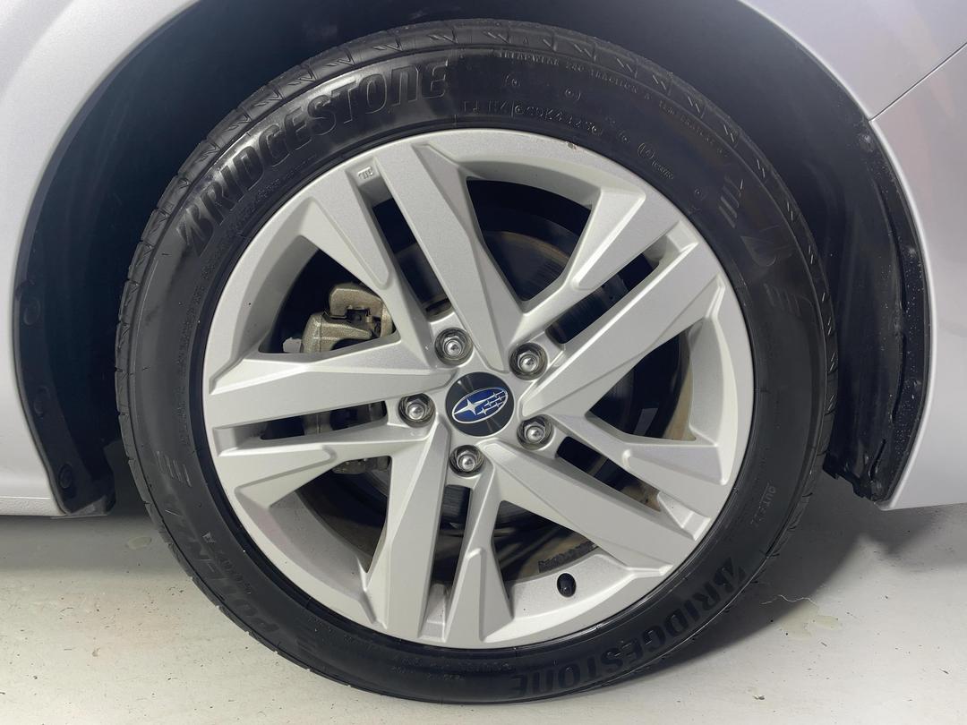 Photo '9' of Subaru Impreza