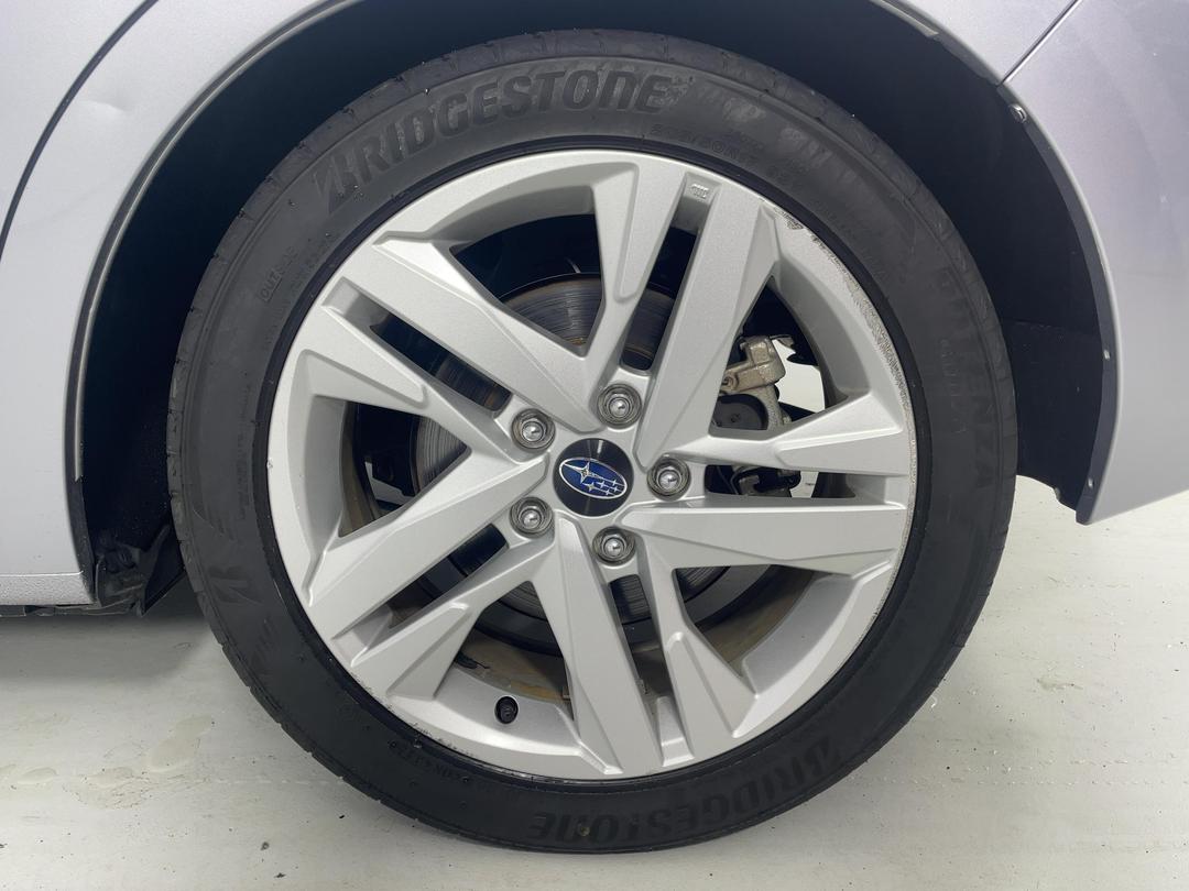 Photo '11' of Subaru Impreza