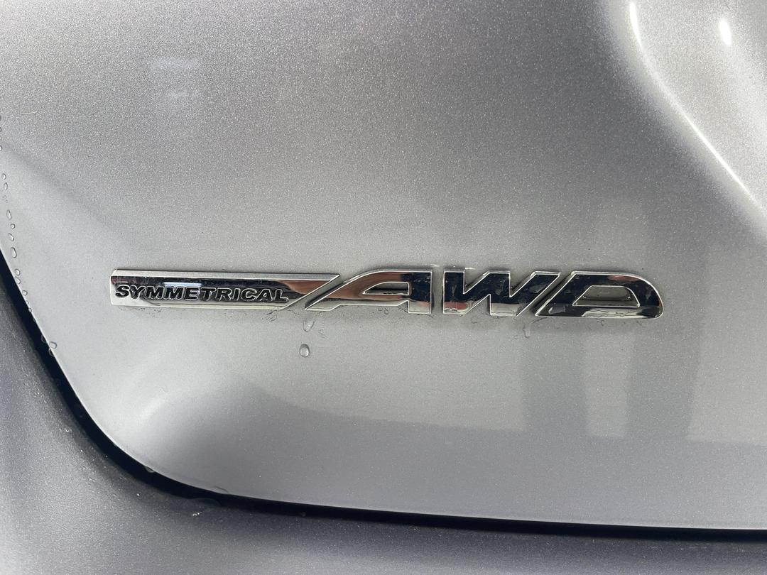 Photo '29' of Subaru Impreza