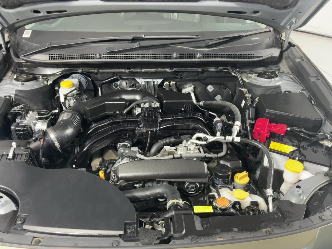 Photo '13' of Subaru Outback