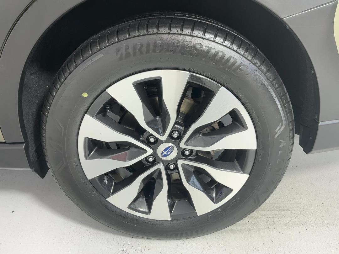 Photo '11' of Subaru Outback