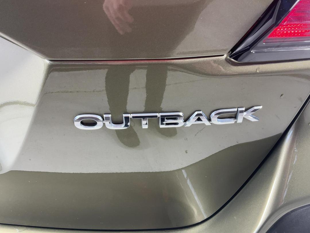 Photo '31' of Subaru Outback