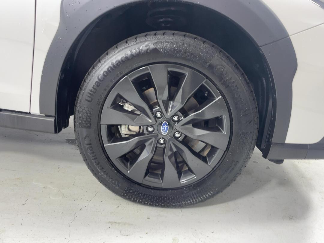 Photo '9' of Subaru Outback