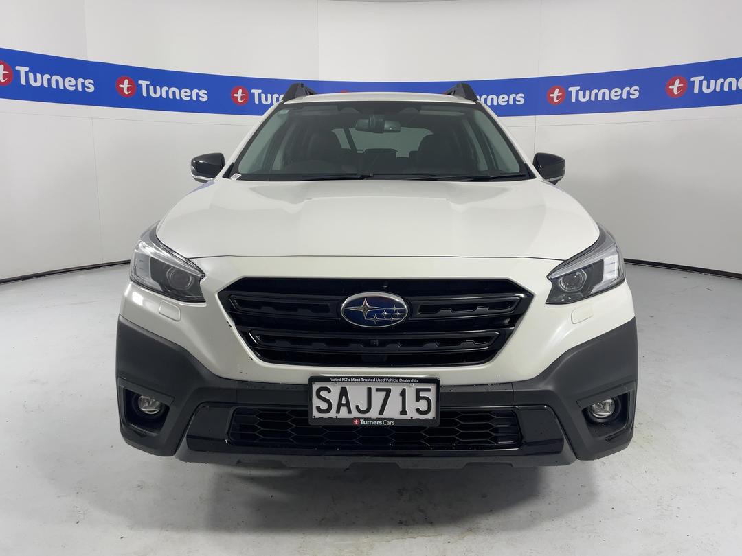 Photo '2' of Subaru Outback