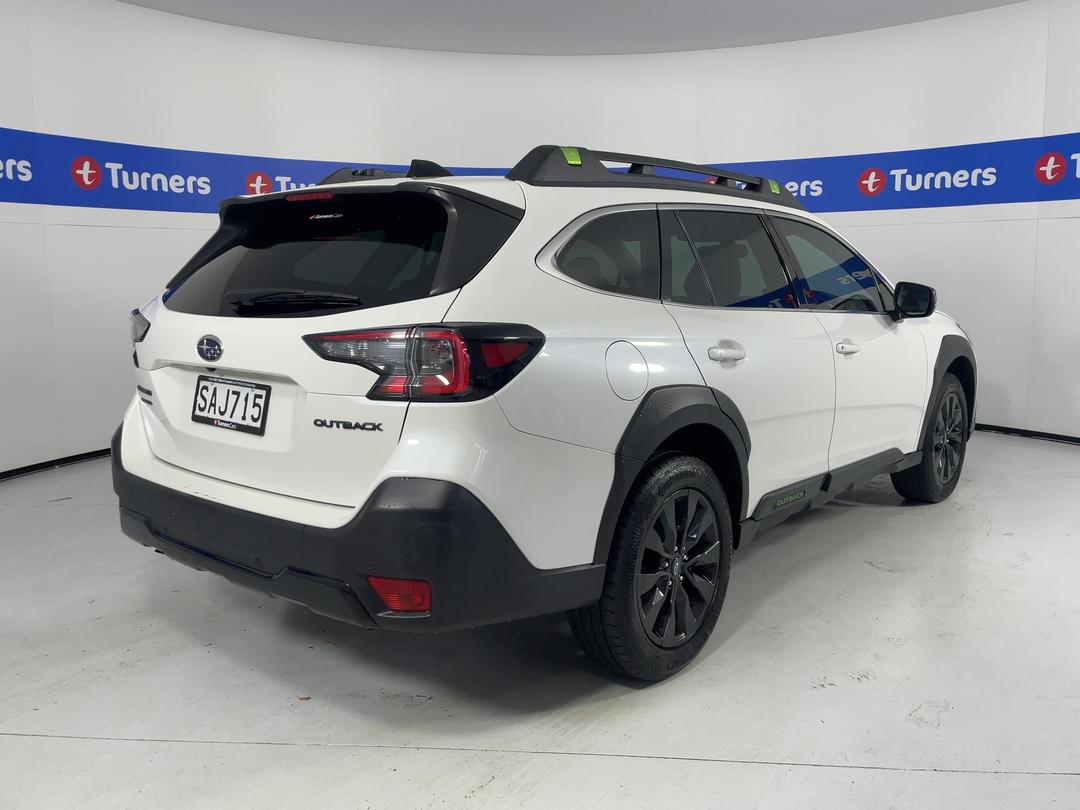 Photo '7' of Subaru Outback