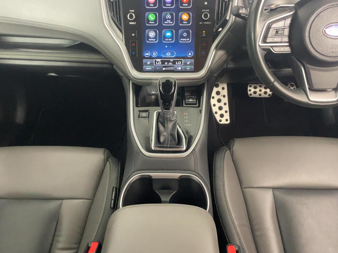 Photo '18' of Subaru Outback