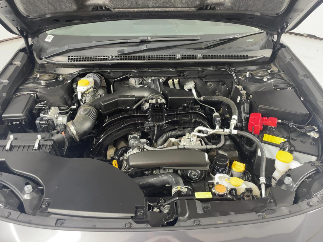 Photo '13' of Subaru Outback