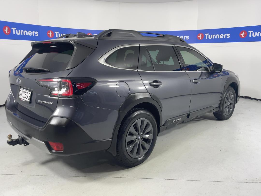 Photo '7' of Subaru Outback