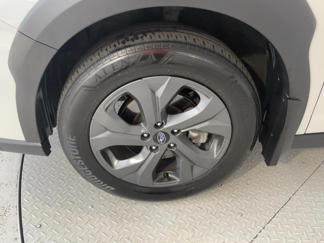Photo '10' of Subaru Outback