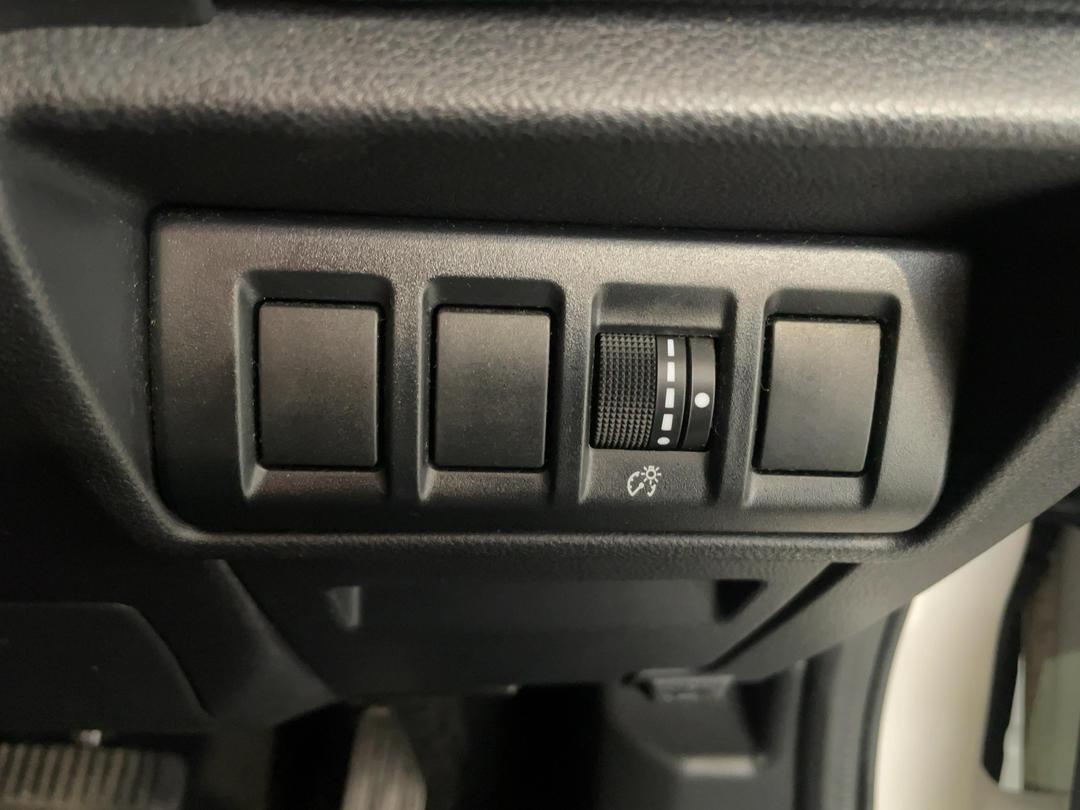 Photo '25' of Subaru Outback